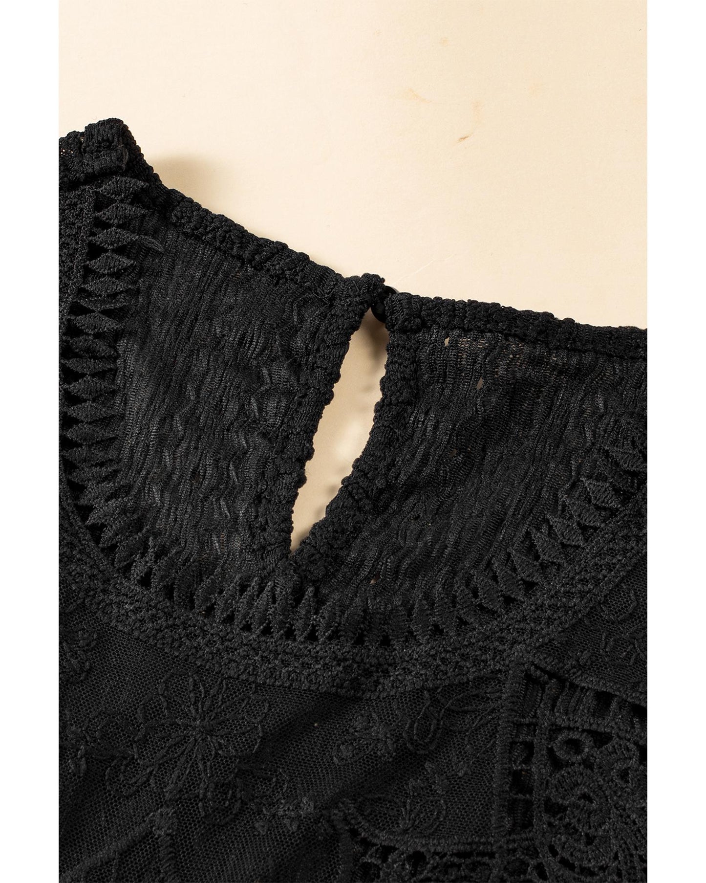 Guipure Lace Crochet Keyhole Back Tank Top