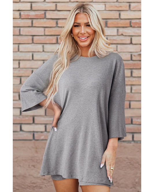 Loose Tunic Top and Slim Shorts Set