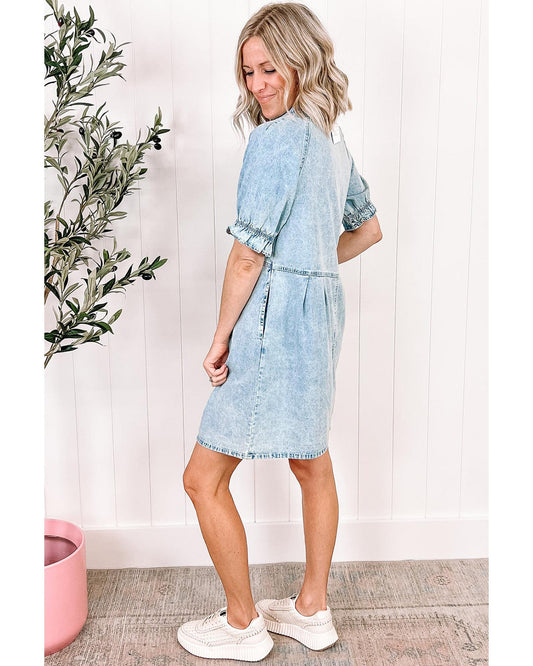 Beau Blue Women's Mineral Wash Ruffled Buttoned Denim Dress