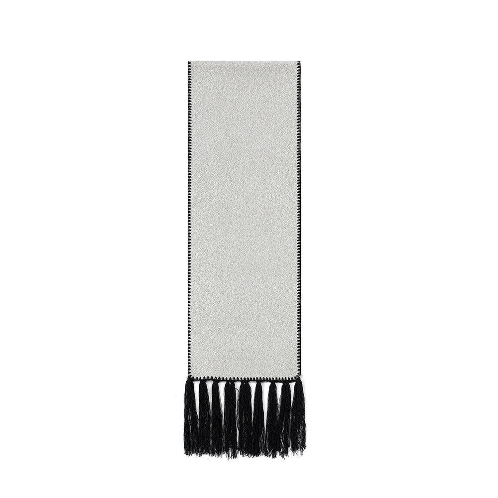 Contrast Edge & Tassel Scarf