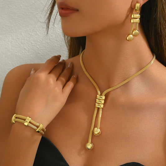 Elegant 3-Piece Mesh Chain Jewelry Set