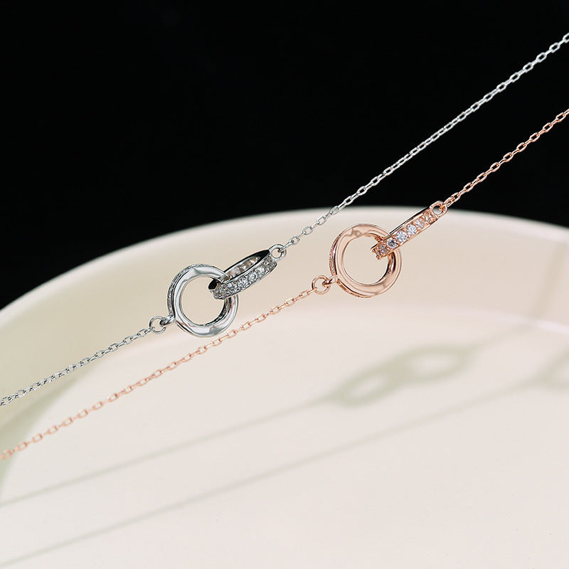 Elegant Interlocking Rings Pendant Necklace