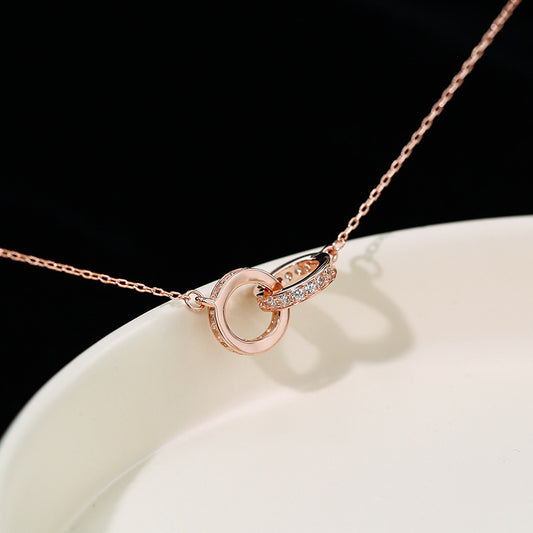 Elegant Interlocking Rings Pendant Necklace