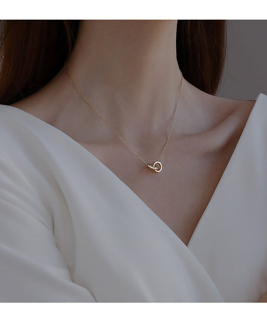Elegant Interlocking Rings Pendant Necklace