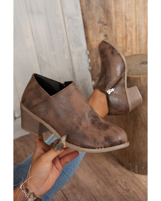 Tulip Opening Suede Ankle Boots