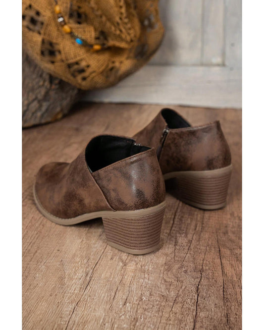 Tulip Opening Suede Ankle Boots