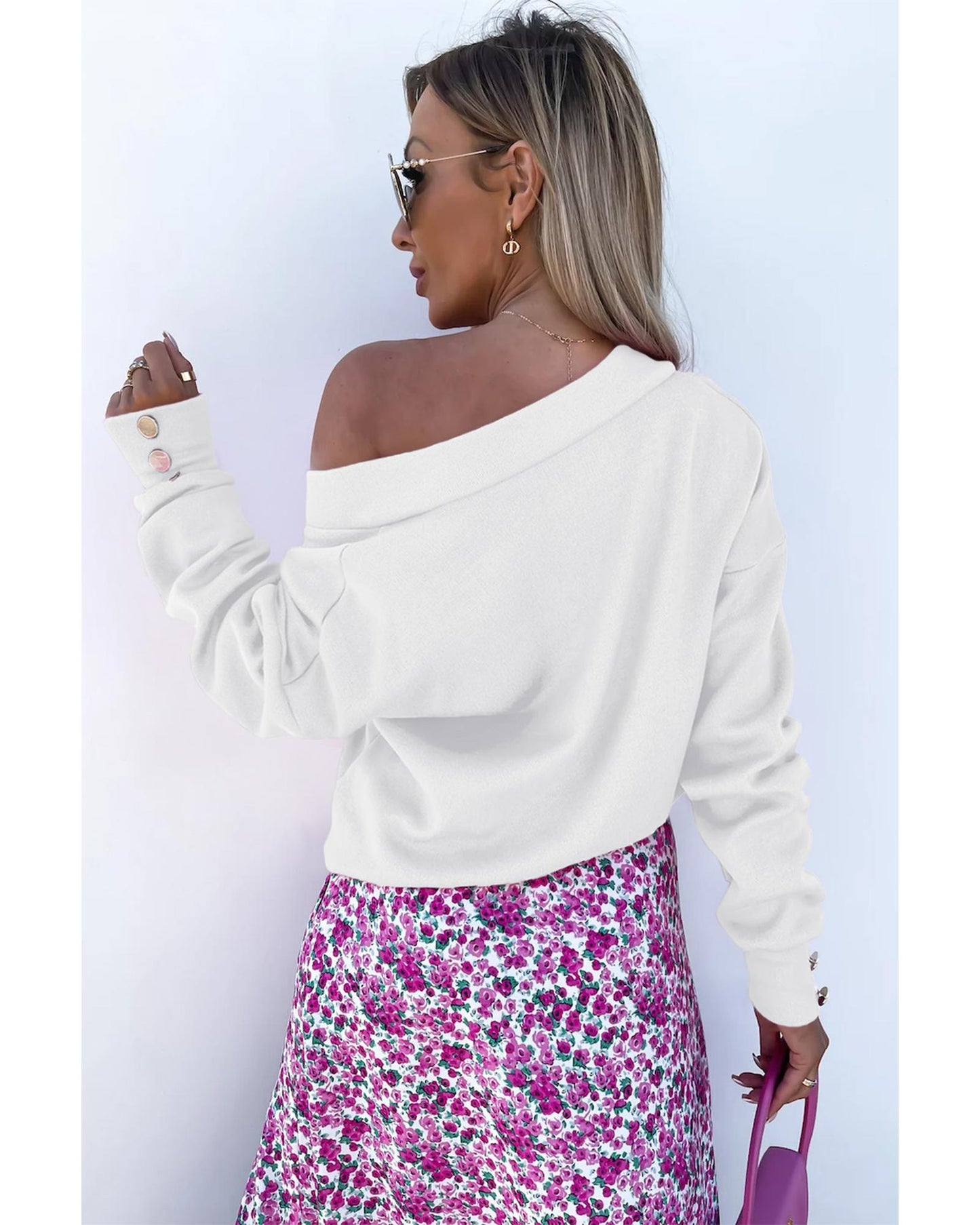 White Knitted V Neck Buttoned Cuffs Sweater