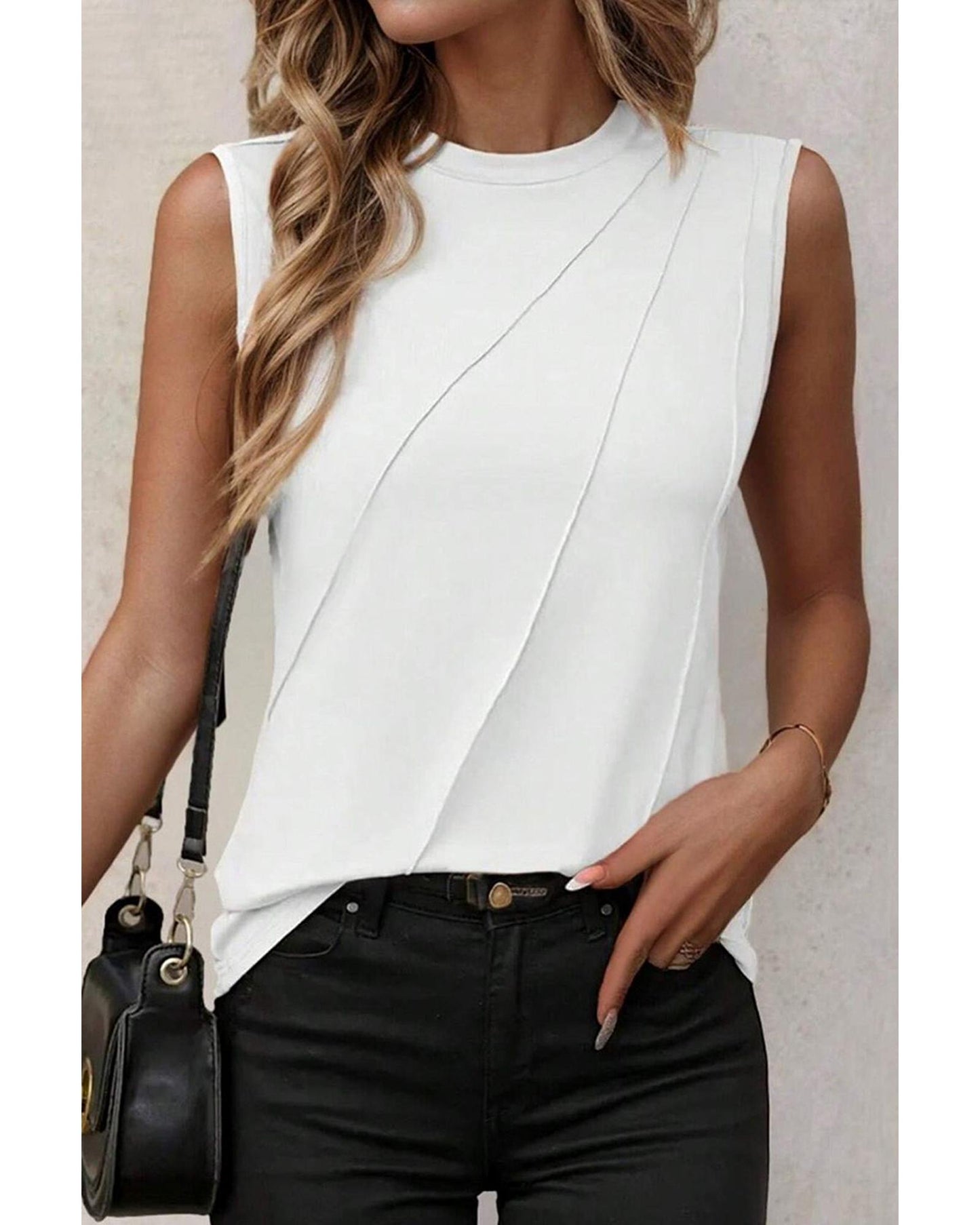 AZURA EXCHANGE Crew Neck Pleated Tank Top