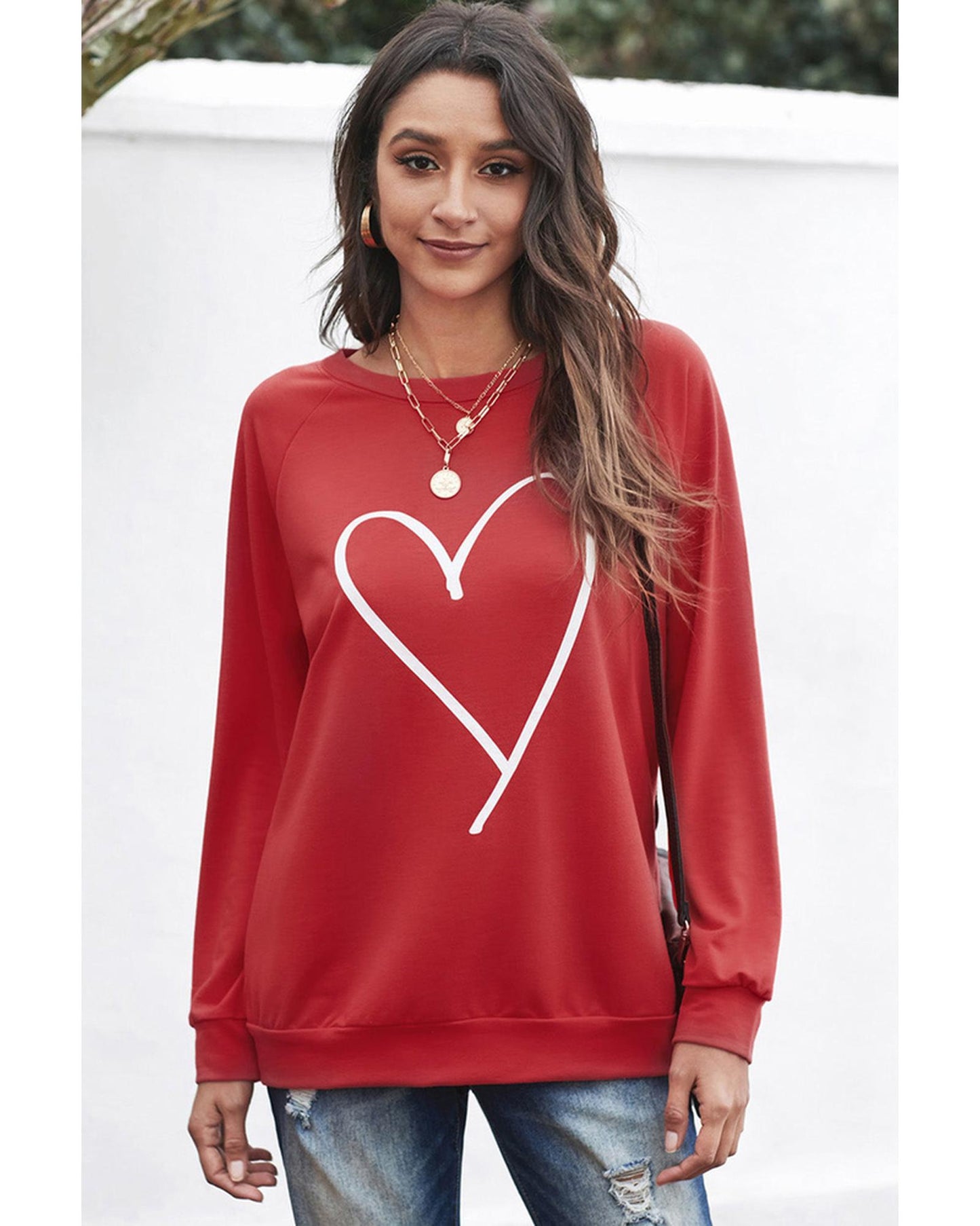 Azura Exchange Heart Graphic Sweatshirt