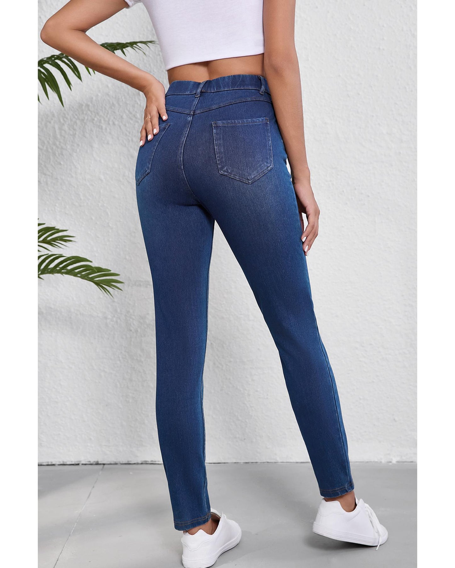 ASHLEIGH BLUE Straight Leg Washed Stretchy Jeans