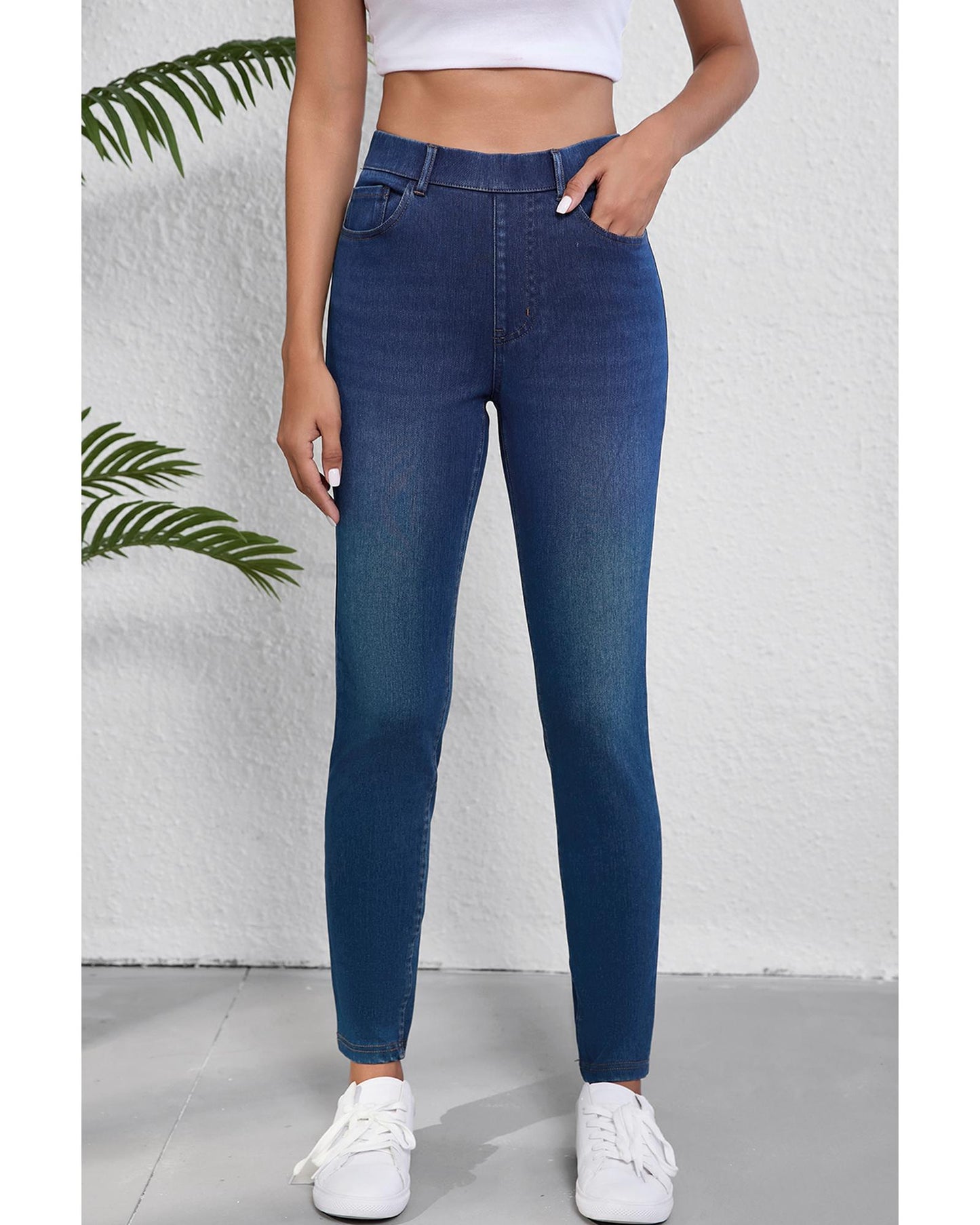 ASHLEIGH BLUE Straight Leg Washed Stretchy Jeans