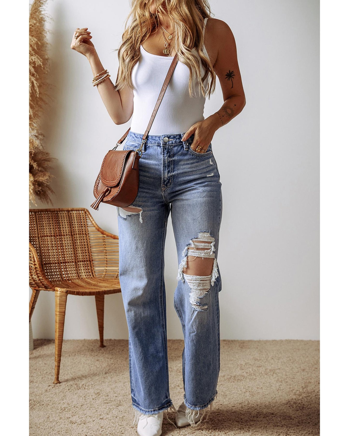 ASHLEIGH BLUE Distressed Straight High Waist Jeans