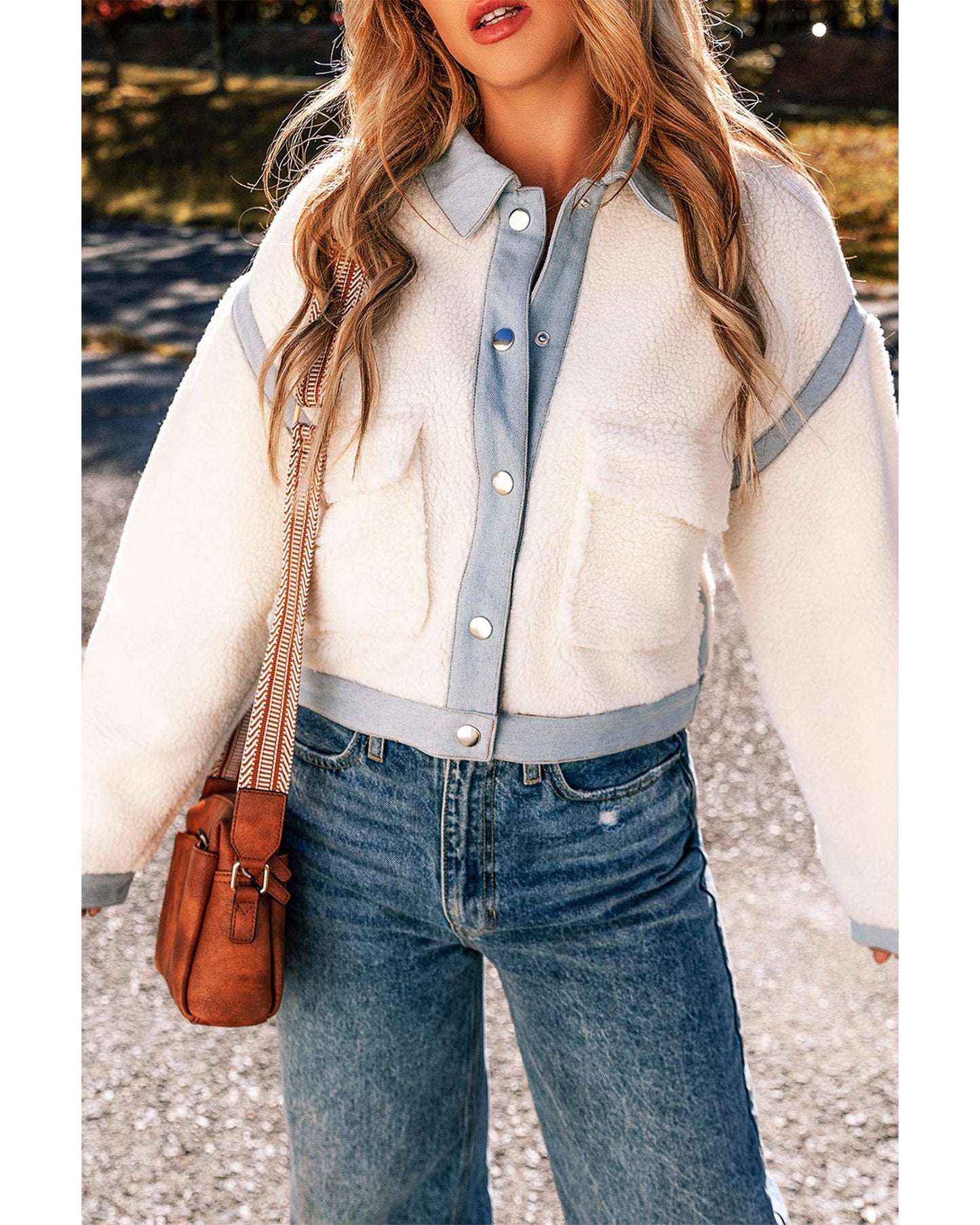 White Contrast Trim Buttoned Sherpa Jacket