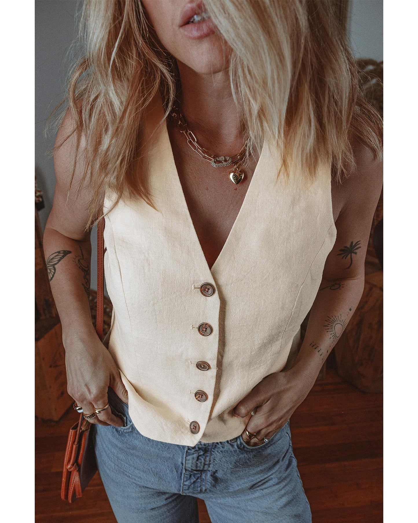 Slim Fit Buttoned V Neck Vest