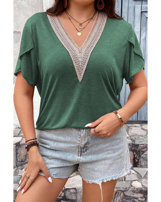 Plus size Embroidery V-Neck Draped Sleeve Blouse