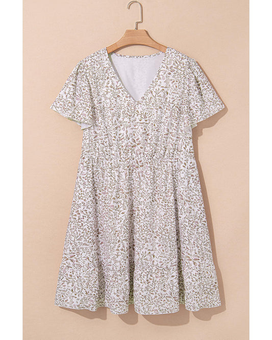 White Floral V Neck Ruffled Short Sleeve Plus Size Dress - 4X