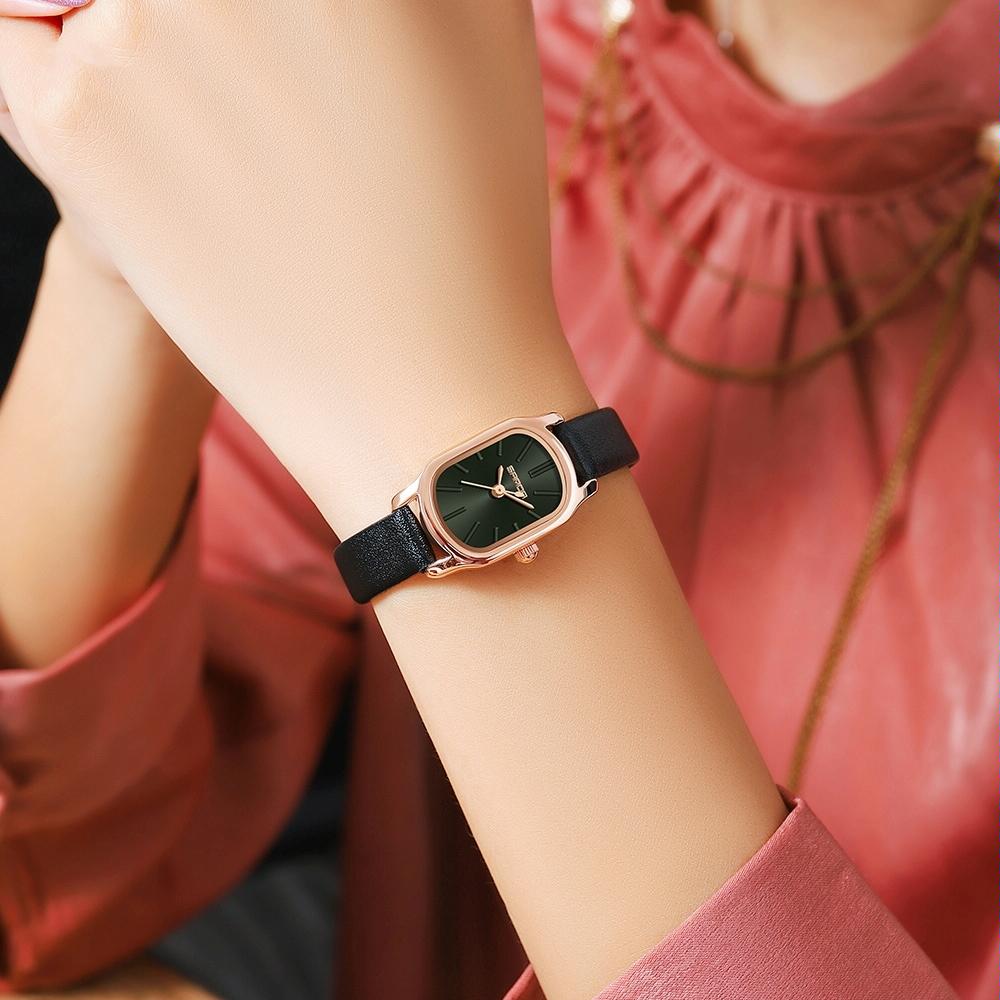 Waterproof Quartz Watch with Mini Dial and Steel Band