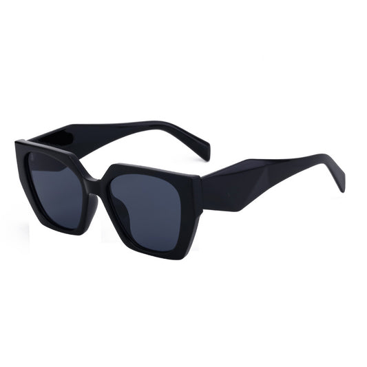 Bold Oversized UV400 Designer Fashion Shades