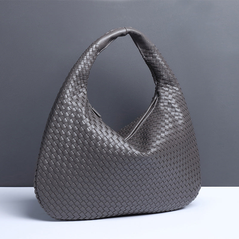 Stylish Large-Capacity Shoulder Handbag