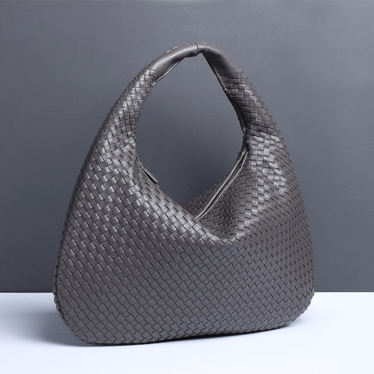 Stylish Large-Capacity Shoulder Handbag