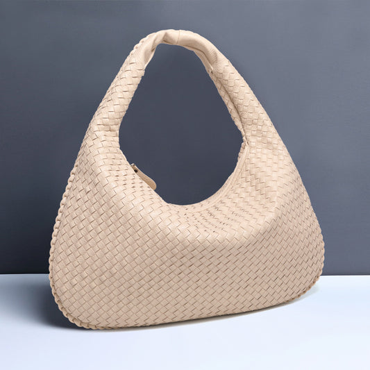 Stylish Large-Capacity Shoulder Handbag