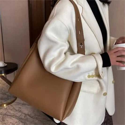 2-Piece Women's Bucket Bag Set