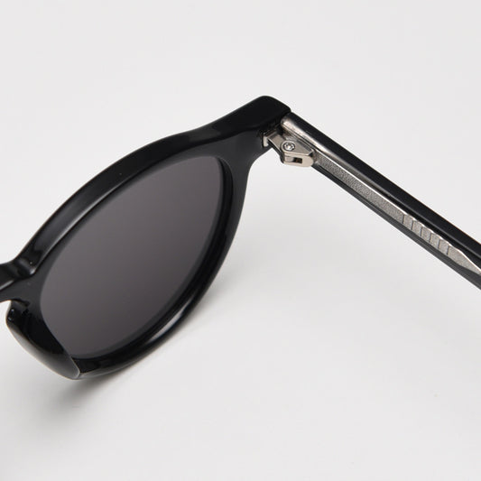 Retro Round Polarized Sunglasses with UV Protection