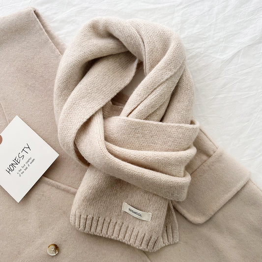 Luxurious Wool Scarf