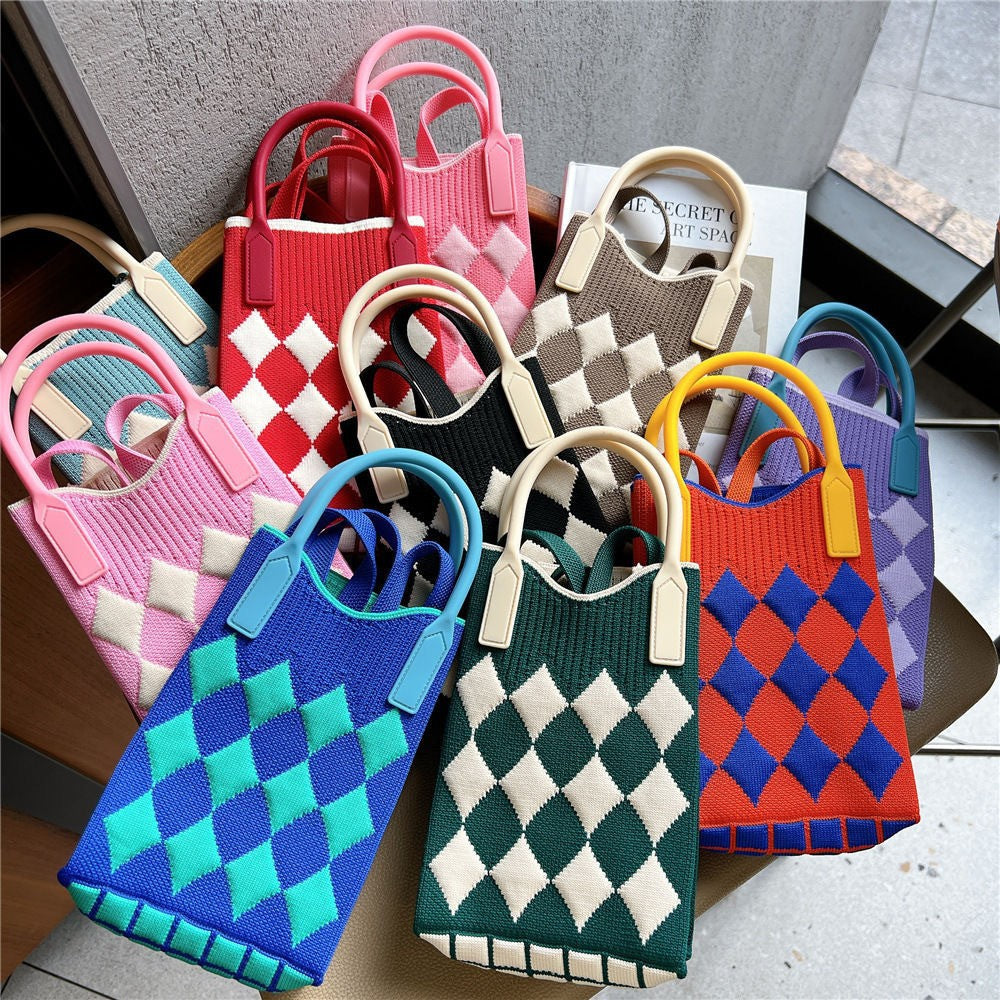 Cute Heart Knit Phone Crossbody Bag