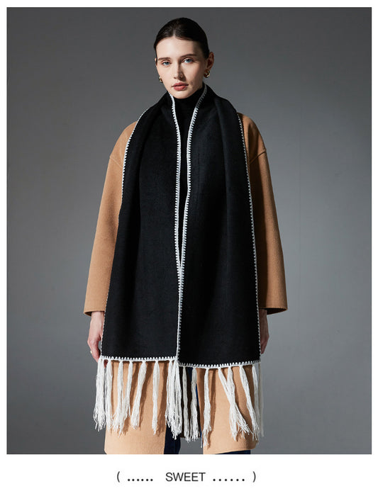 Contrast Edge & Tassel Scarf
