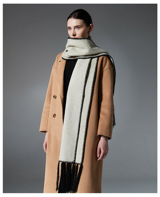 Contrast Edge & Tassel Scarf