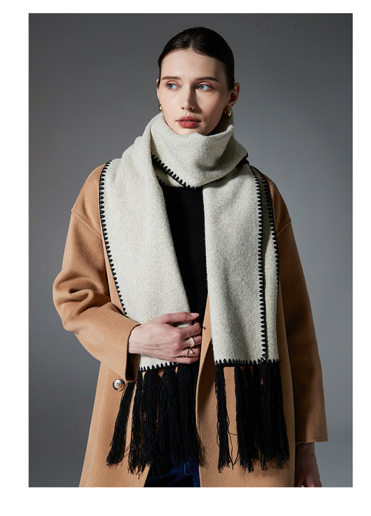 Contrast Edge & Tassel Scarf