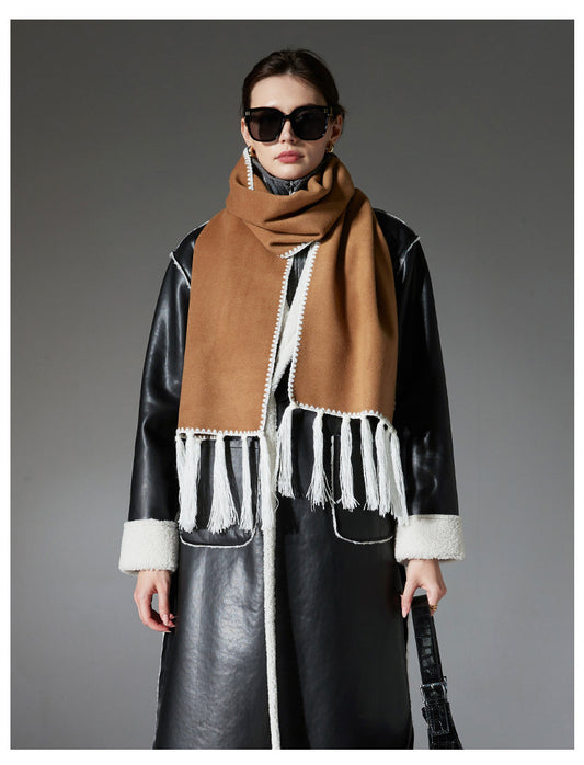 Contrast Edge & Tassel Scarf