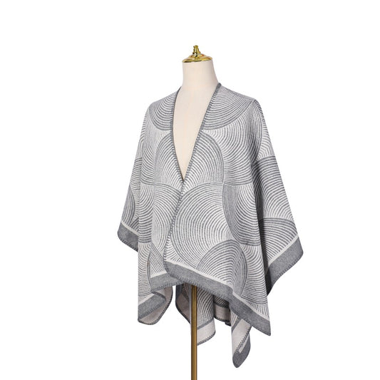 Geometric Print Knit Poncho