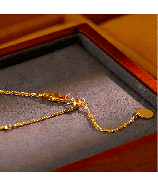 Gourd Pendant Necklace with Adjustable Textured Chain